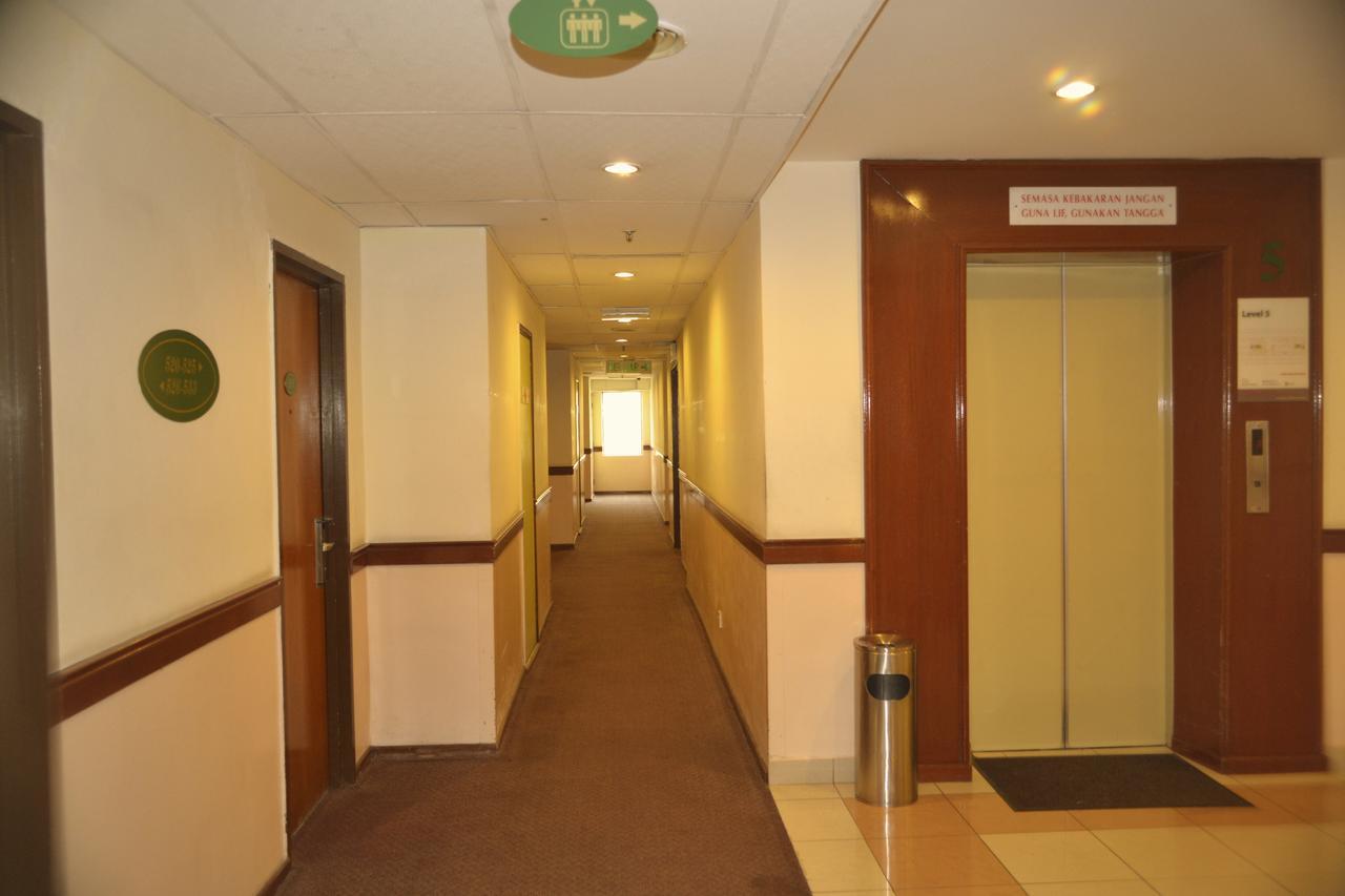Hotel Caliber Kuala Lumpur Exterior photo